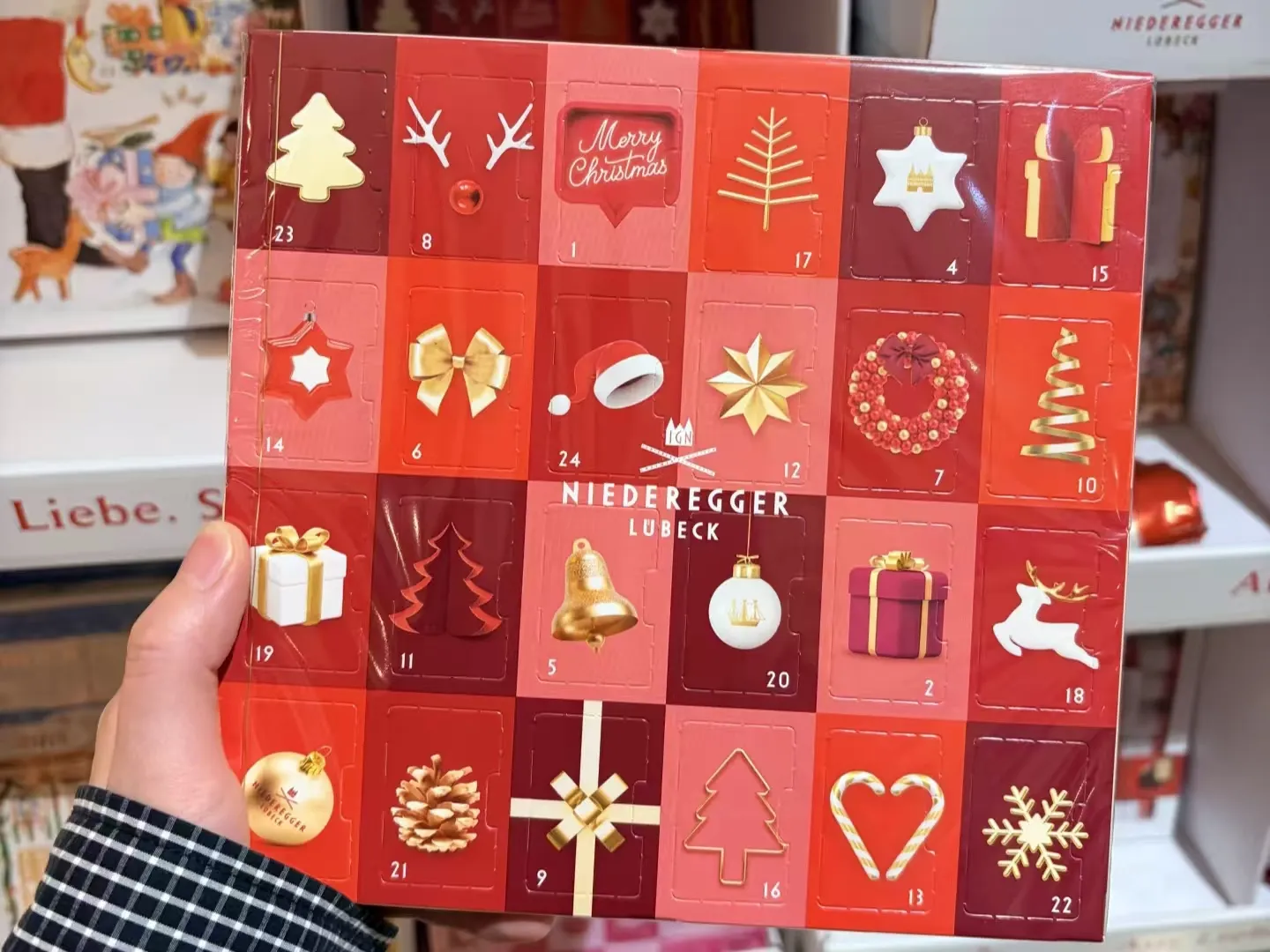 The unique value of paper Christmas gift blind box