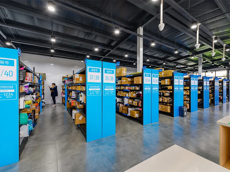 Rectangular Airplane Box