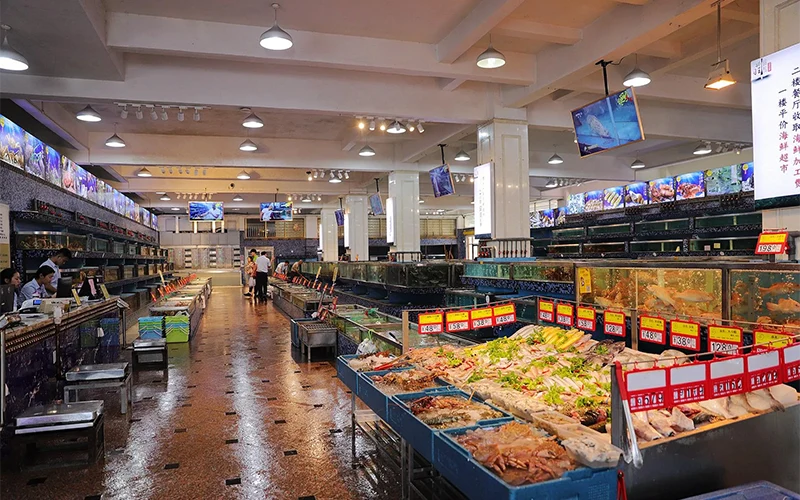 Environmental corrugated color box